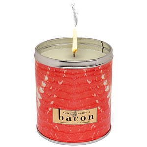 e585_bacon_scented_candles.jpg